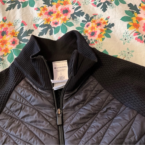 Athleta Women's Flurry Force Insulated Primaloft Jacket Black Coat Small - Picture 2 of 5
